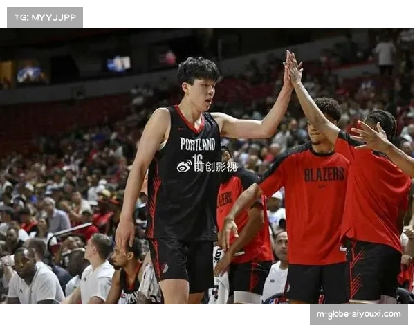 比卢普斯透露季前赛将尝试多套首发阵容杨瀚森或迎重要上场机会 比卢普斯透露季前赛将尝试多套首发阵容杨瀚森或迎重要上场机会